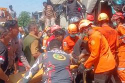 Kronologi Kecelakaan Tewaskan 3 Orang di Pasuruan, Trailer Tabrak 2 Truk dan Sejumlah Pemotor