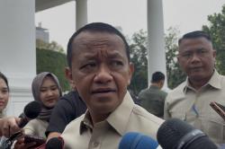 Bahlil Menghadap Prabowo di Istana, Lapor 1.400 Desa Tersambung Listrik