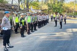 Jokowi Kunjungi Pantai Oesina Kupang, Ratusan Polisi dan TNI Disiagakan