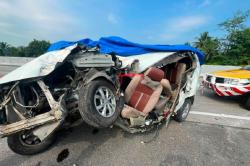 Kecelakaan Avanza Tabrak Truk di Tol Medan-Tebingtinggi, 1 Orang Tewas 7 Luka-Luka
