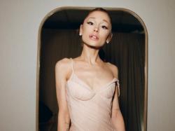 Viral Ariana Grande Umumkan Hiatus dari Dunia Hiburan, Ini Faktanya!