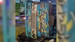 Detik-Detik Pikap Tabrakan dengan Truk di Blora Terekam CCTV, 3 Orang Terluka