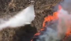 Karhutla Gunung Bromo, BNPB Kerahkan Helikopter Water Bombing dan Drone Air
