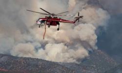 Helikopter Pemadam Jatuh saat Bertugas Picu Kebakaran Hutan yang Baru, 2 Kru Tewas