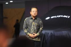 Suzuki XL7 Hybrid Tampil Lebih Tangguh di GIIAS 2026, Gratis Servis hingga 50.000 Km