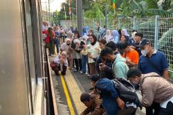 Heboh Siswi Tewas Tertabrak KRL di Stasiun Jurangmangu, Polisi Turun Tangan Selidiki