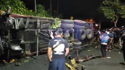 Truk Boks Rem Blong Tabrak 3 Motor di Salatiga, 1 Orang Tewas 4 Luka