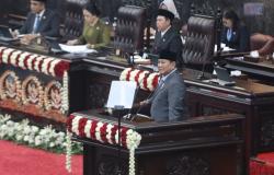 Prabowo Geram dengan Pelaku Korupsi MBG: Orang Biadab dan Tak Pantas Dihormati!