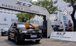 Suzuki Serahkan XL7 Terbaru ke Lebih dari 1.300 Konsumen Pertama di Indonesia