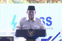 Prabowo: Pimpinan Danantara Pantas Dapat Tanda Kehormatan, Prestasinya Membanggakan