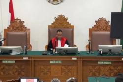 Breaking News: Hakim Tolak Praperadilan Eks Jampidsus Febrie, Status Tersangka Sah