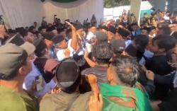 Ricuh Pendukung Gus Yusuf di Muktamar NU, Desak Gus Ipul dan M Nuh Diganti