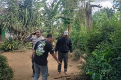 Lerai Istri Cekcok gegara Genangan Air Depan Rumah, Lansia di Lumajang Ditebas Tetangga