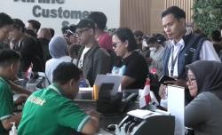 Imbas Erupsi Gunung Anak Krakatau, Ribuan Penumpang di Bandara Hasanuddin Kembalikan Tiket