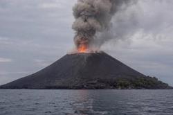 Ahli Tegaskan Erupsi Gunung Berapi Bukan Konspirasi: Tudingan Rekayasa Teknologi Tak Masuk Akal