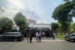 KPK Geledah Rumah Mewah Anggota Polri Ipda Yayat Sudrajat terkait Kasus Suap di Bekasi