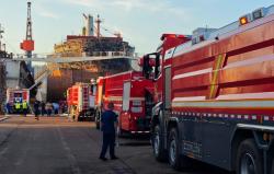 Kapal Kargo Terbakar di Pelabuhan  China, 25 Orang Tewas