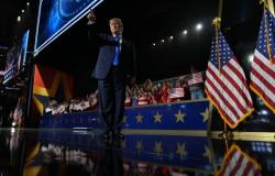 Jelang Pemilu Paruh Waktu AS, Trump Tak Tidur