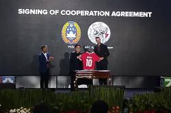 Ajax Turun Tangan Bantu PSSI, Pelatih Indonesia Bakal Dipoles Klub Raksasa Belanda