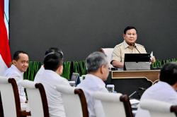 Sidang DEN, Prabowo Perintahkan Bahlil Garap BBM Campur Etanol E50