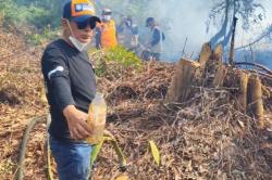 Kebakaran Lahan di Samarinda Terjadi 2 Kali dalam Sehari, Petugas Temukan Botol Berisi Solar