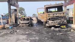 Kebakaran di SPBU Kertasemaya Indramayu Hanguskan Truk dan Mobil, Warga Panik