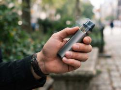 Warning! Vape Terbukti Merusak Paru hingga Berisiko Sebabkan Diabetes