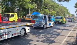Ratusan Sopir Truk Demo Dishub Jatim dan Pertamina, Desak Evaluasi Barcode Solar Subsidi