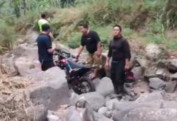 Pegawai SPPG Tersesat di Hutan Petungkriyono Pekalongan, Ditemukan usai Telepon Call Centre Polri