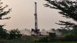Semburan Gas Bercampur Minyak di Sumur Pertamina, Warga Indramayu Resah