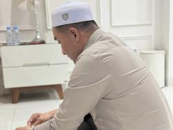 Viral Ramzi Curhat Kapolri Baru Suyudi Ario Seto Jadi Imam Sholat Maghrib usai Dilantik