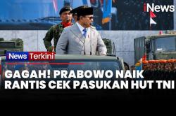 Gagah! Prabowo Naik Rantis Cek Pasukan di HUT ke-81 TNI, Didampingi Panglima