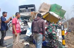 Kronologi Kecelakaan Beruntun 9 Kendaraan di Tulang Bawang Tewaskan 2 Orang