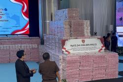 Penampakan Tumpukan Uang Rp13,2 Triliun yang Bakal Diserahkan Satgas PKH ke Negara