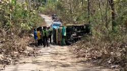 Truk Terbalik di Lembata, 5 Orang Tewas 10 Luka-Luka
