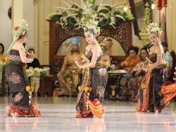 Mengenal Dhaup Ageng, Prosesi yang Akan Digelar Gusti Sura dan FX Adimas Rosdian 3-7 November 2026