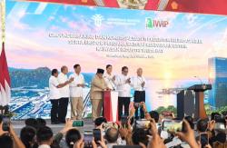 Prabowo Resmikan Ekspor Baterai Kendaraan Listrik dan 11 Proyek Hilirisasi Senilai Rp180 Triliun