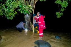 Banjir Terjang Padang, Polri Kerahkan 500 Personel Gabungan Amankan Rumah Warga
