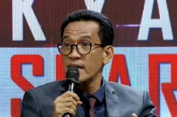 Refly Harun Bocorkan Info: Gibran Juga Tidak Lulus SMP di Indonesia