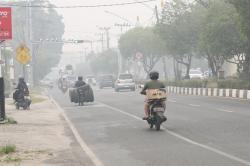 KLH Deteksi Polusi Karhutla di Sumatera-Kalimantan, Kualitas Udara Jambi Berbahaya