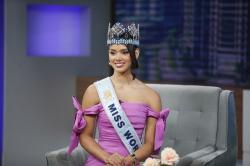Gemas! Miss World 2026 Joheirry Mola Tergila-gila dengan Klepon