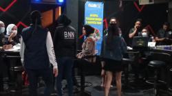 Razia 3 Tempat Hiburan Malam di Tuban, Pengunjung Dites Urine