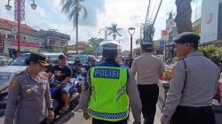 BBM Langka di Gianyar Picu Antrean Panjang, Polisi Selidiki Penjualan Eceran dalam Botol