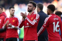 MU Larang Pemain Bicara ke Media usai Kritik Lisandro Martinez, Bruno Fernandes Buka Suara!