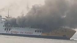 Kapal Feri Batu Mandi Terbakar di Perairan Merak, Penumpang Panik Dikepung Asap Hitam
