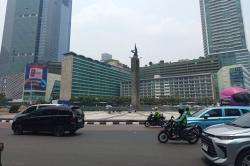 Aktivis Greenpeace Copot Spanduk, Ini Suasana di Monumen Selamat Datang Bundaran HI