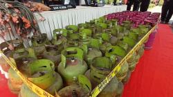 Polisi Gerebek Gudang LPG Oplosan di Pasuruan, 8 Orang Ditangkap
