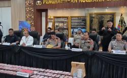 Pengedar Uang Palsu Rp1 Miliar Ditangkap di Pelabuhan Bakauheni, Begini Modusnya
