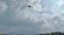 Kebakaran Gunung Ciremai Masuk Hari Keempat, Water Bombing Dikerahkan