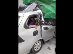 Kecelakaan Maut Minibus Hantam Truk Fuso di Tol Terpeka Lampung, 6 Tewas 4 Luka Berat